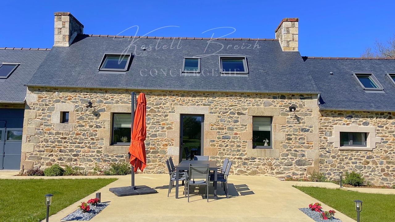 Photo of Outdoor in Saint-Gilles-les-Bois