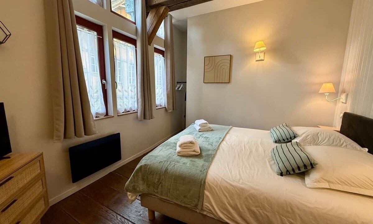 Photo of Bedroom in Old Town
