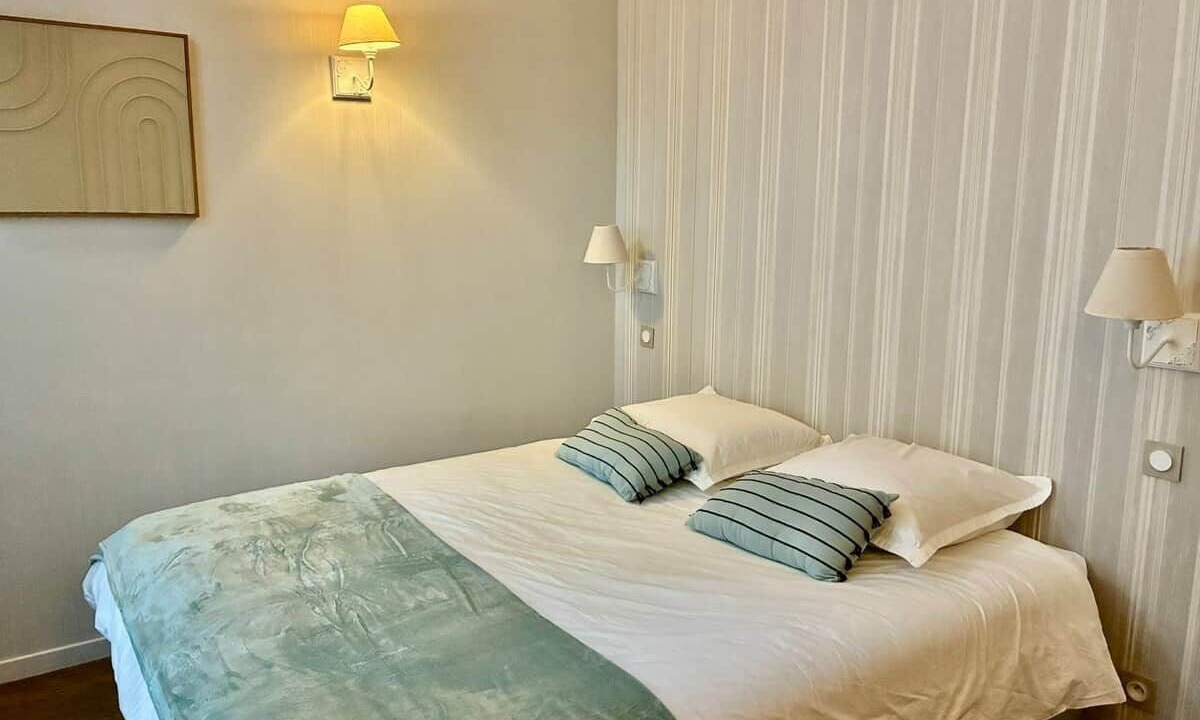 Photo of Bedroom in Old Town