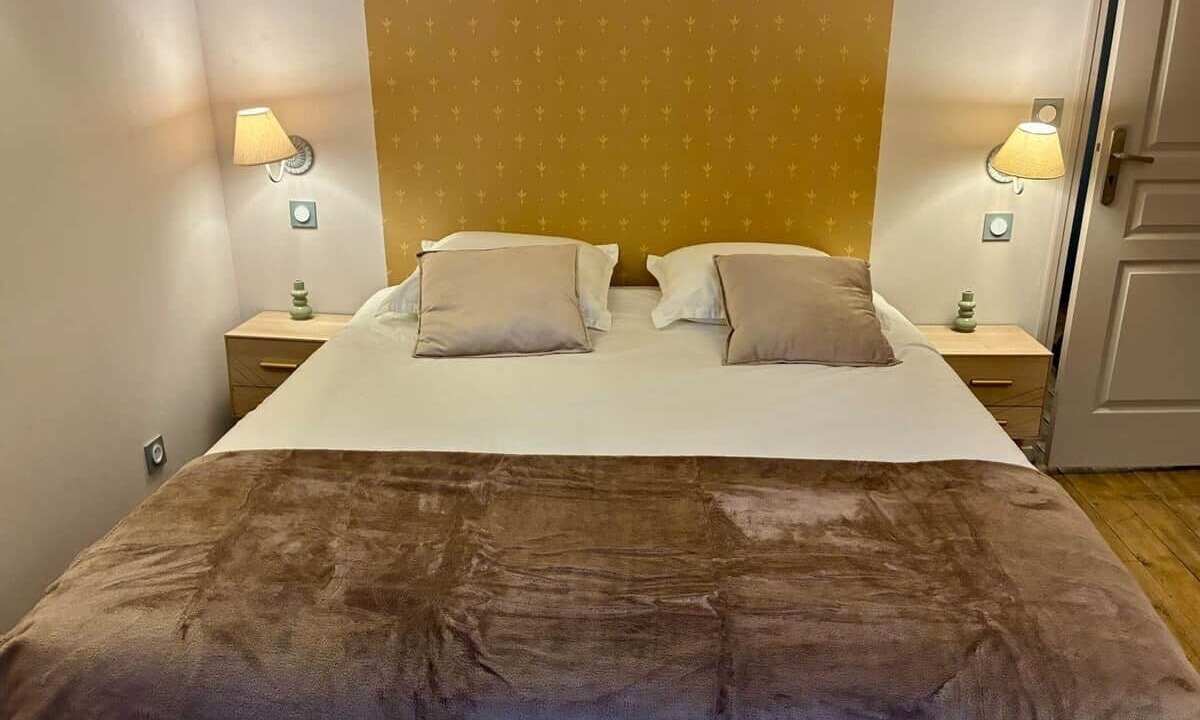 Photo of Bedroom in Old Town