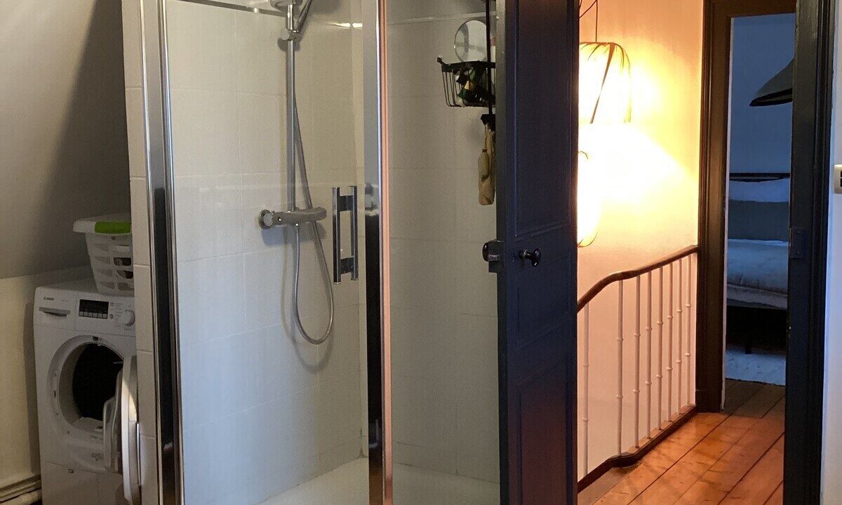 Photo of Bathroom in Le Mans