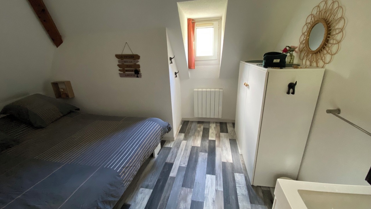 Photo of Bedroom in Loudervielle