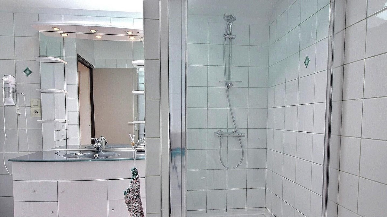 Photo of Bathroom in Ploezal
