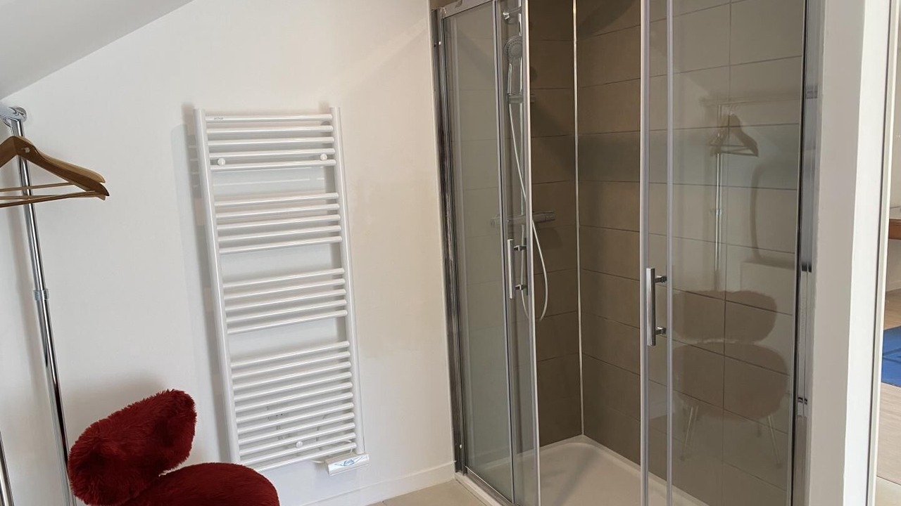 Photo of Bathroom in Avaux