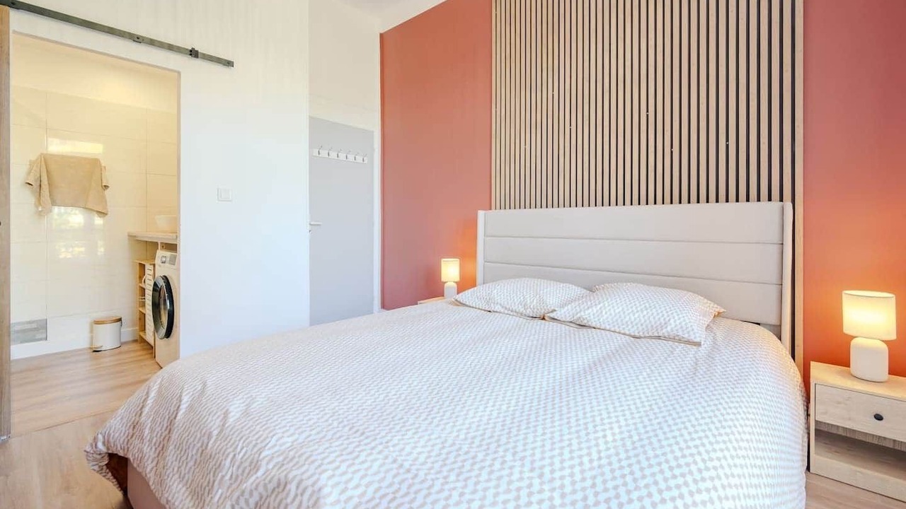 Photo of Bedroom in Hyeres City Centre