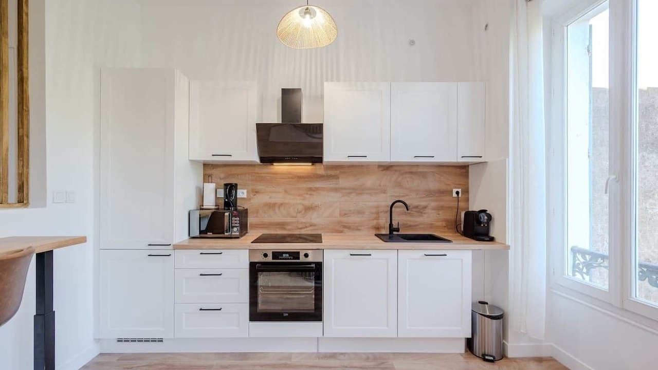 Photo of Kitchen in Hyeres City Centre
