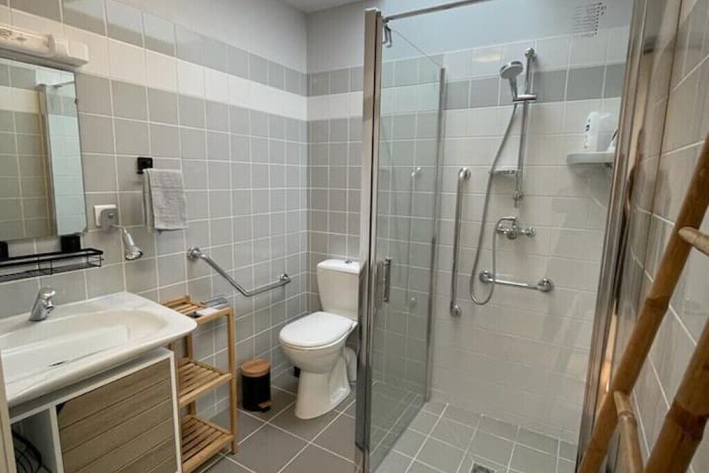 Photo of Bathroom in Boulazac-Isle-Manoire