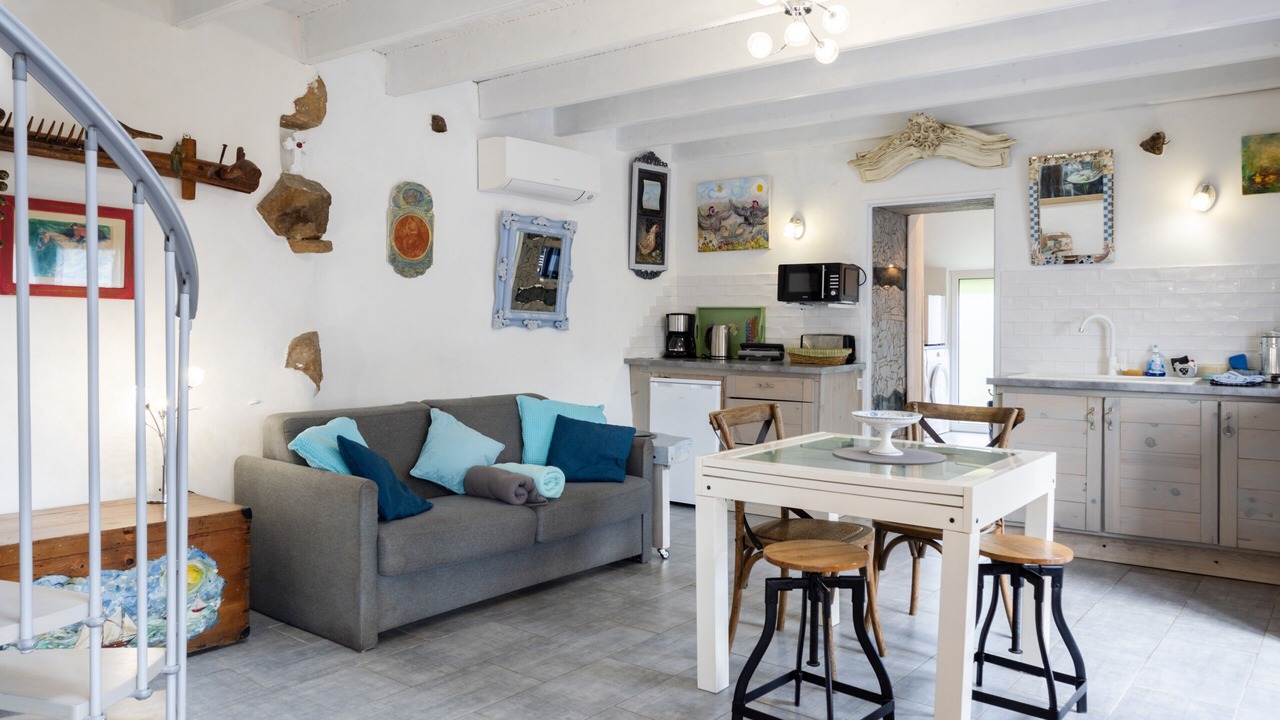 Photo of Livingroom in Kermaria-Sulard