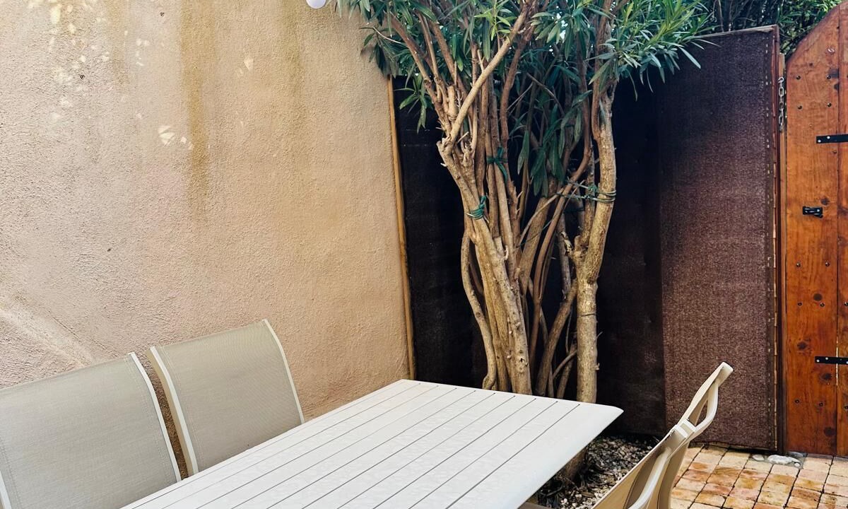 Photo of Outdoor in Sollies Pont