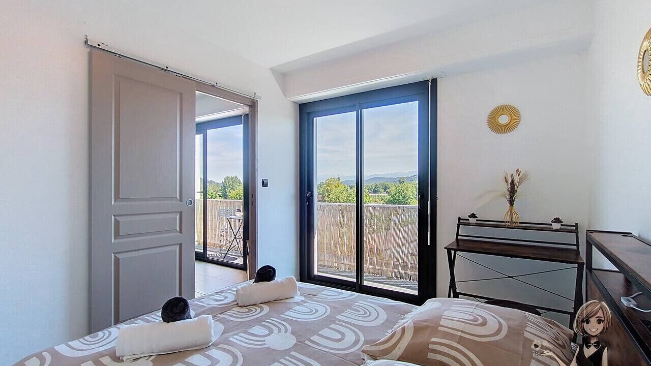 Photo of Bedroom in Centre Ville