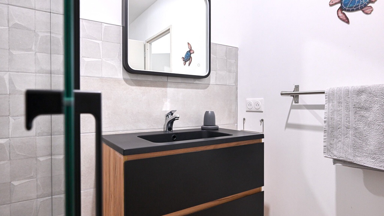 Photo of Bathroom in Ceyreste