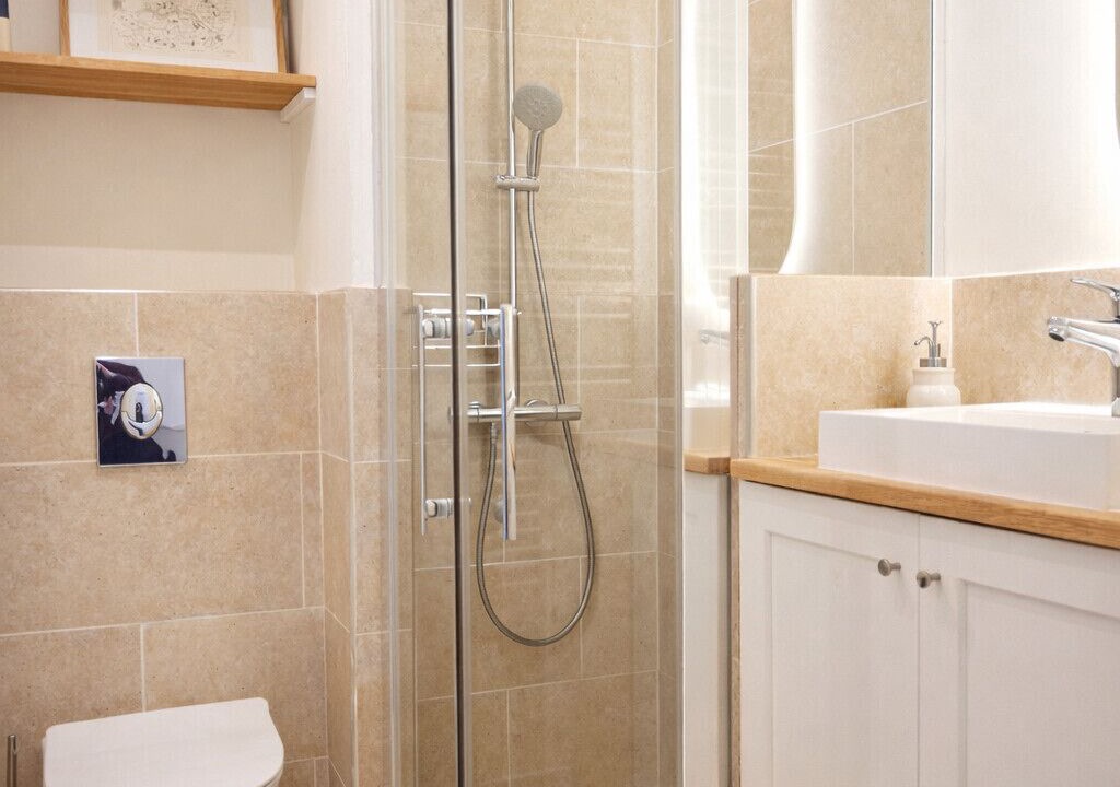 Photo of Bathroom in Downtown Angers