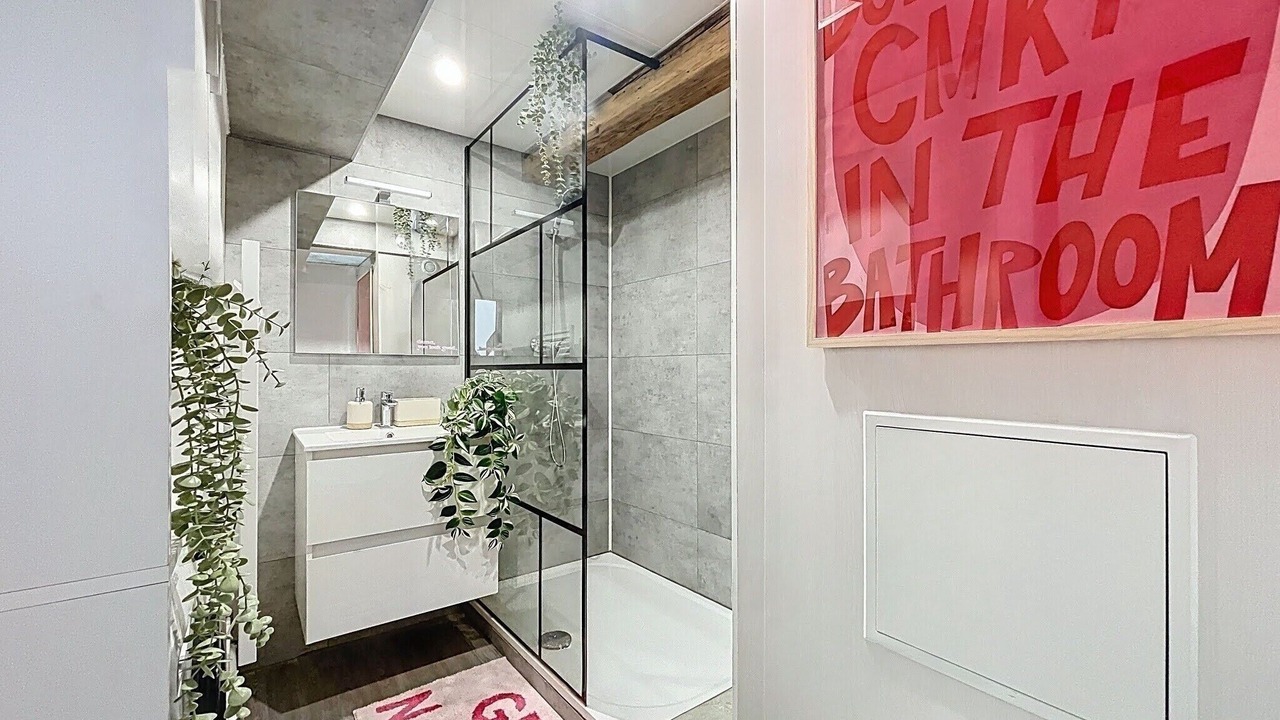 Photo of Bathroom in Saint Nicolas - Charles III - Ville vieille - Trois Maisons - Leopold