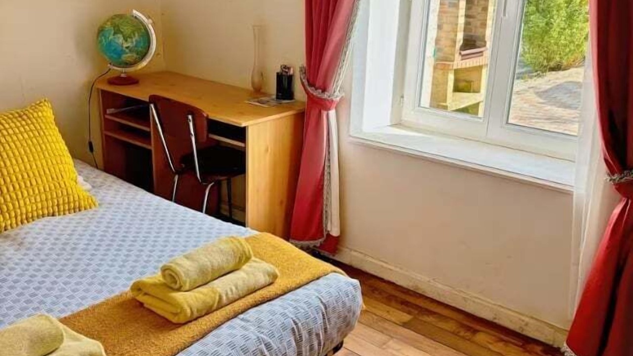 Photo of Bedroom in Tredaniel