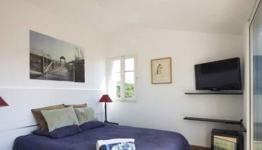 Photo of Bedroom in La Mole
