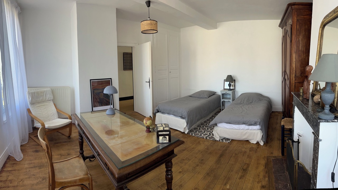 Photo of Bedroom in Saint-Mards-en-Othe
