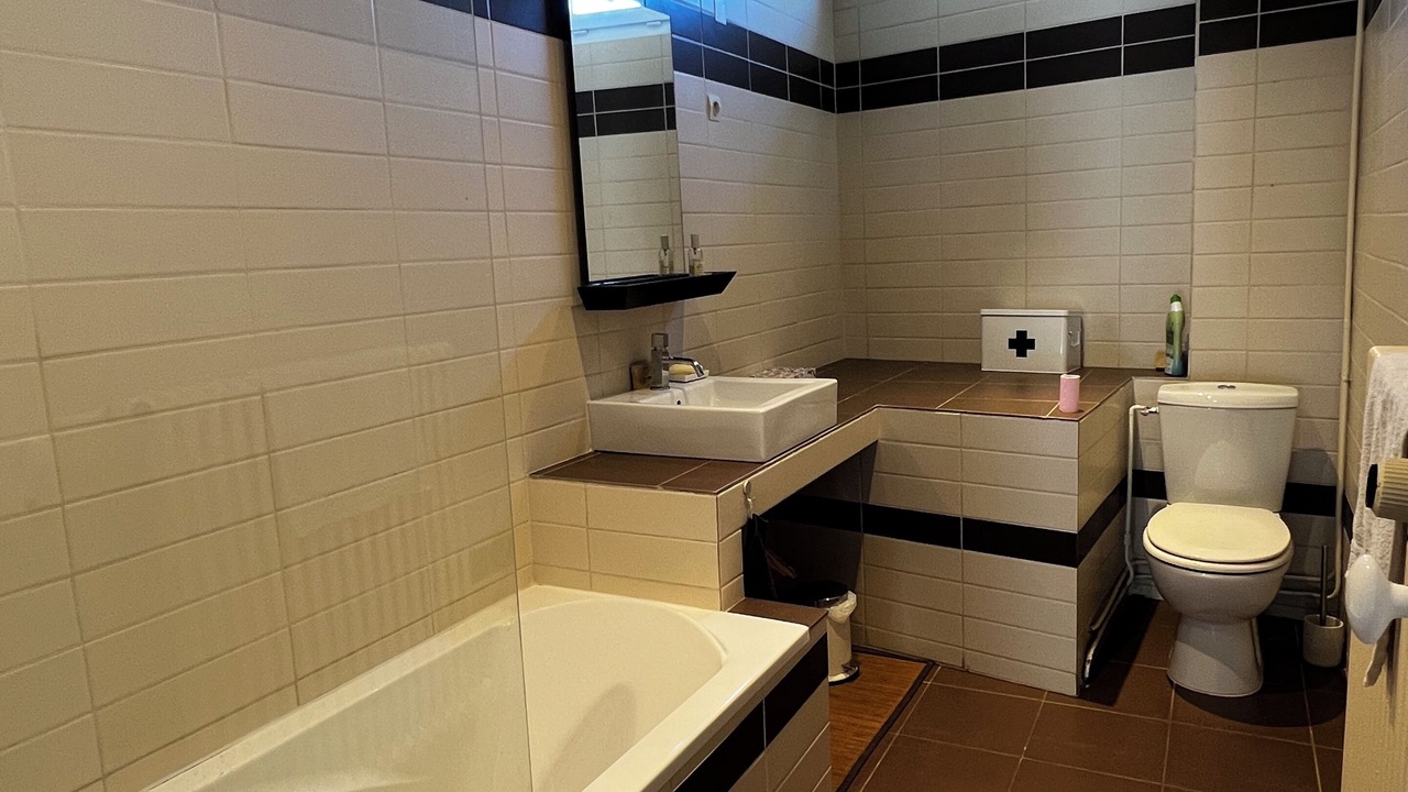 Photo of Bathroom in Saint-Mards-en-Othe