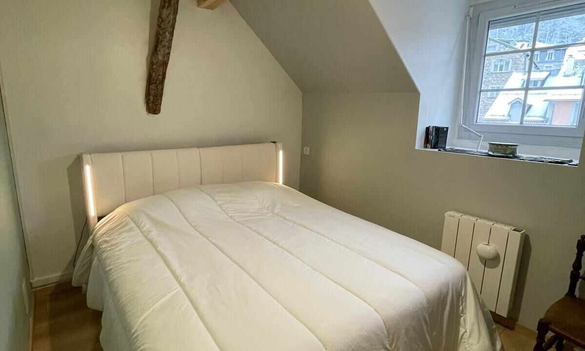 Photo of Bedroom in Cauterets