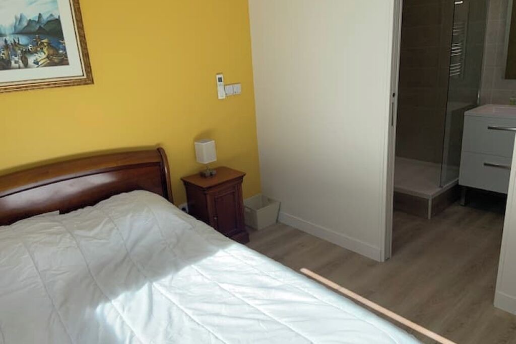 Photo of Bedroom in Boeurs-en-Othe