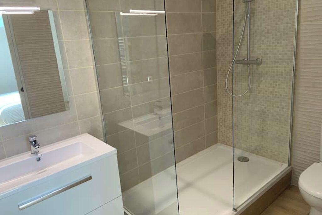 Photo of Bathroom in Boeurs-en-Othe