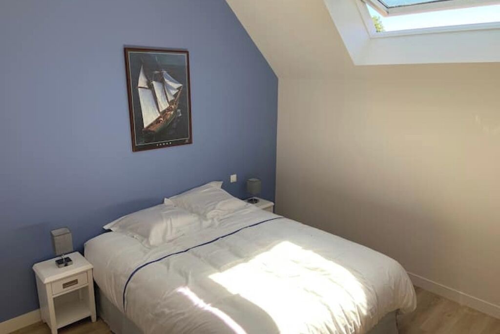 Photo of Bedroom in Boeurs-en-Othe