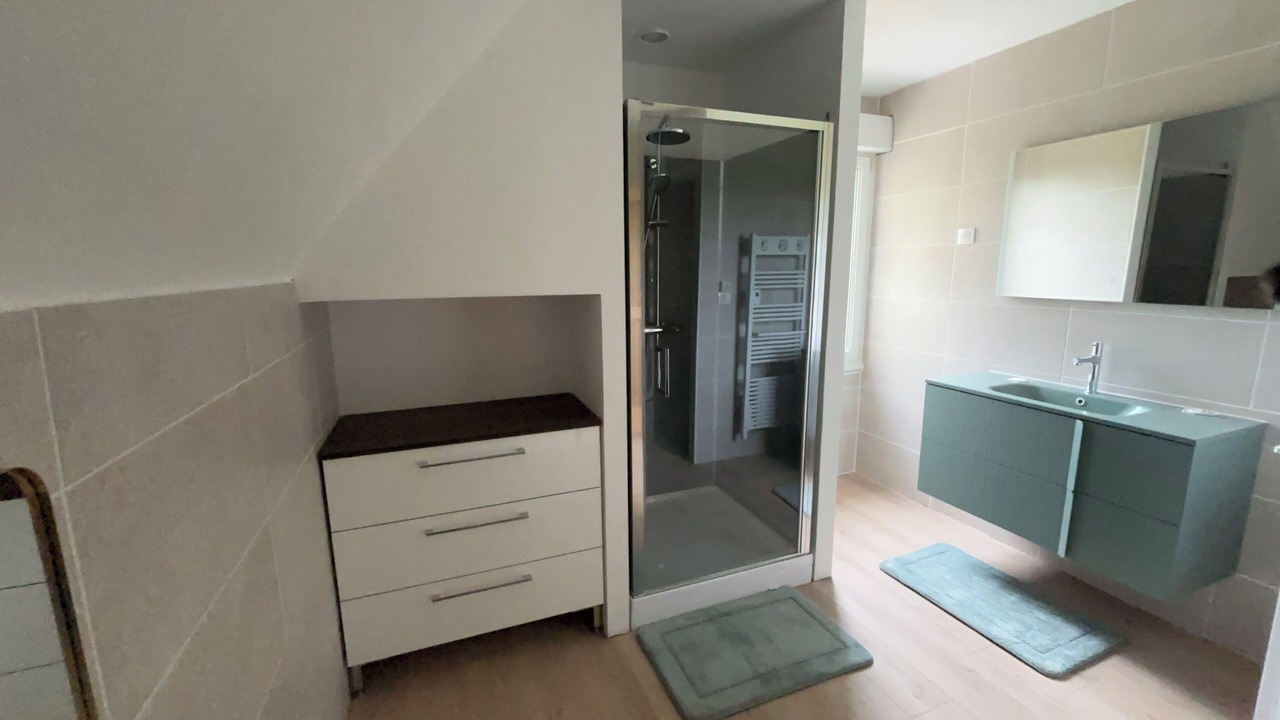 Photo of Bathroom in Saint-Vran