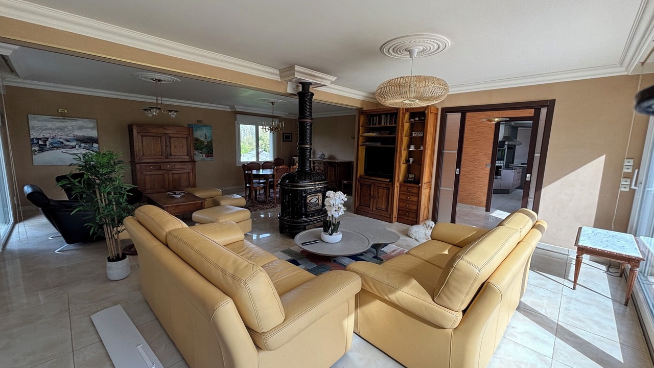 Photo of Livingroom in Saint-Vran