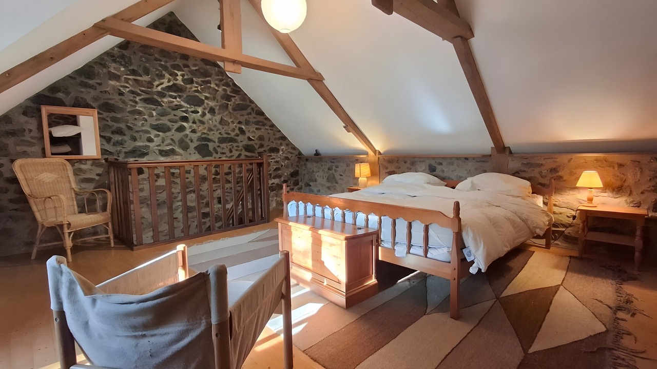 Photo of Bedroom in Henanbihen