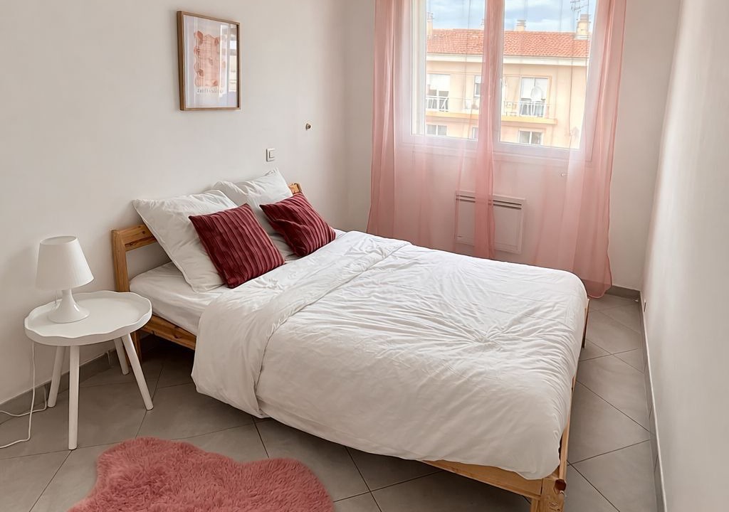 Photo of Bedroom in Faubourg