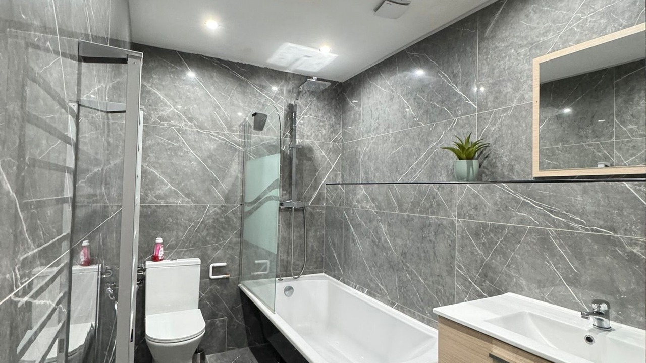 Photo of Bathroom in Route de Beaucaire