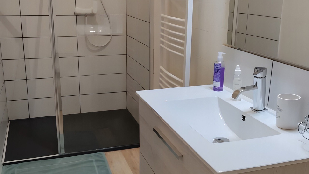 Photo of Bathroom in Maubourguet
