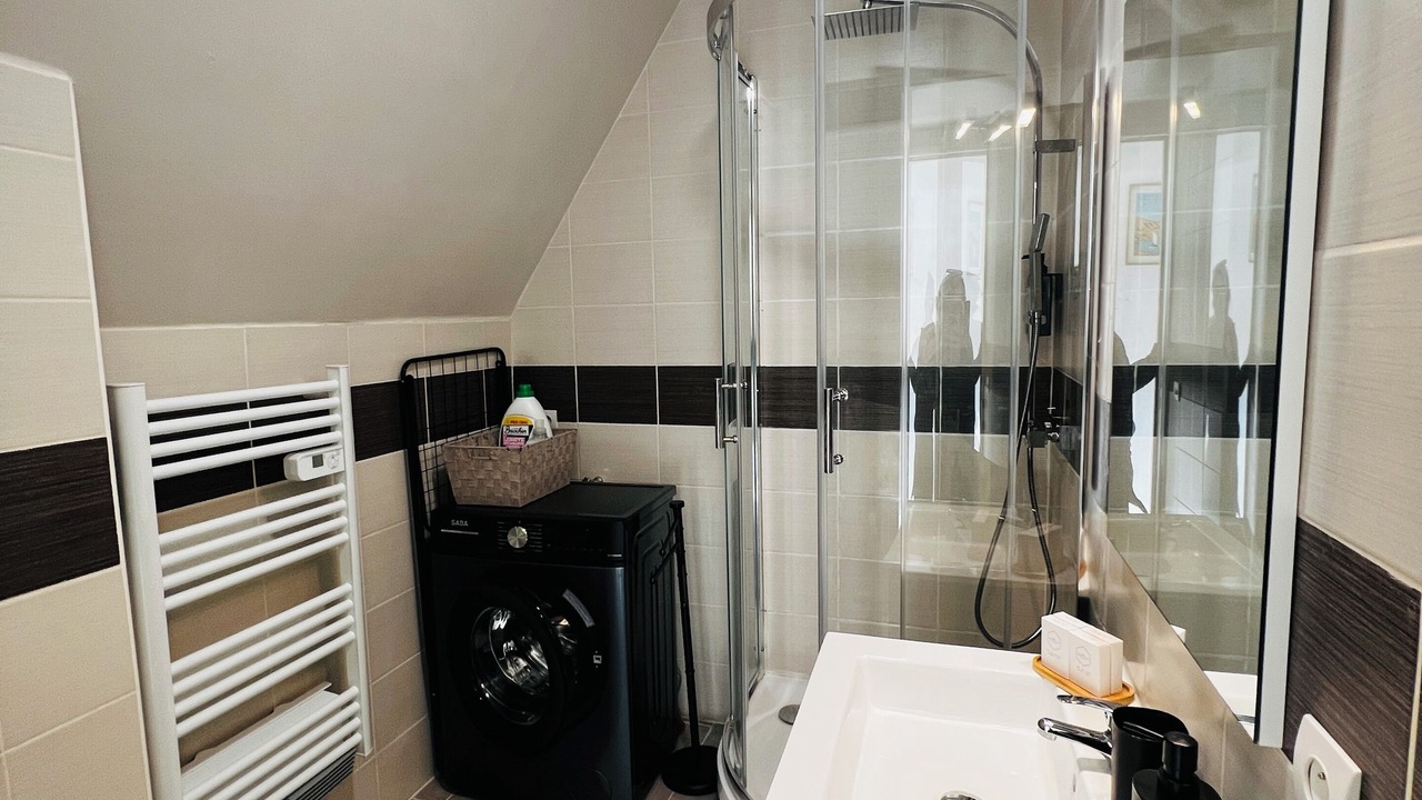 Photo of Bathroom in Lezardrieux
