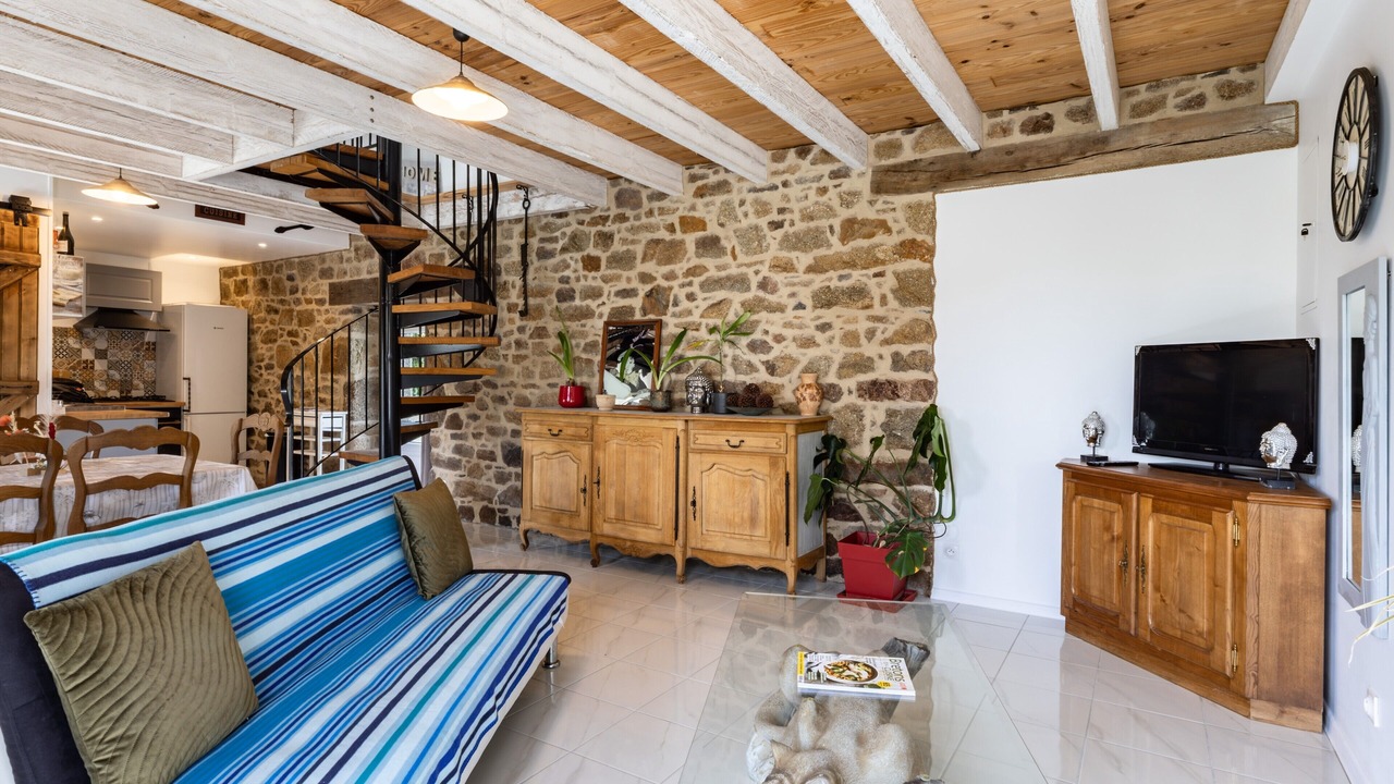 Photo of Livingroom in Ploubezre