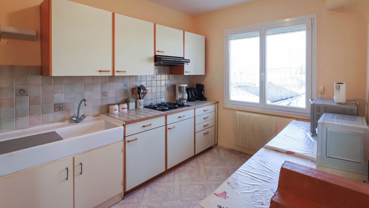 Photo of Kitchen in Ploubalay