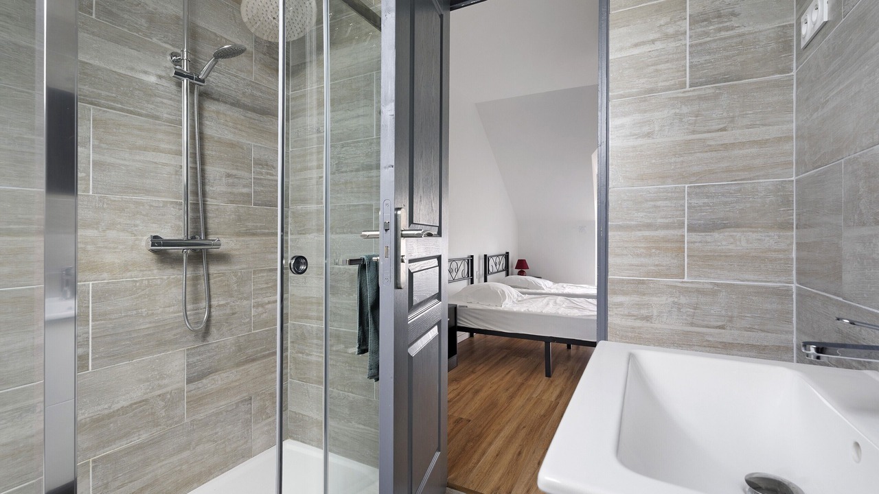 Photo of Bathroom in Jugon-les-Lacs-Commune-Nouvelle