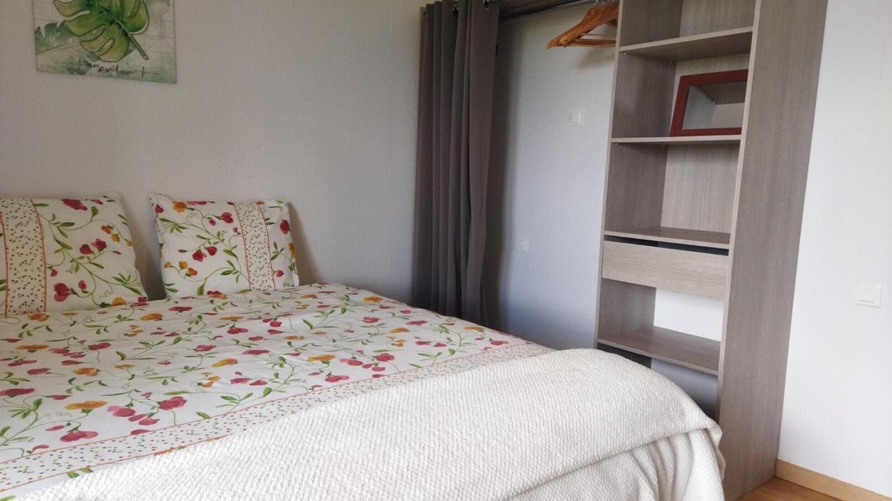 Photo of Bedroom in Chatillon-sur-Broue