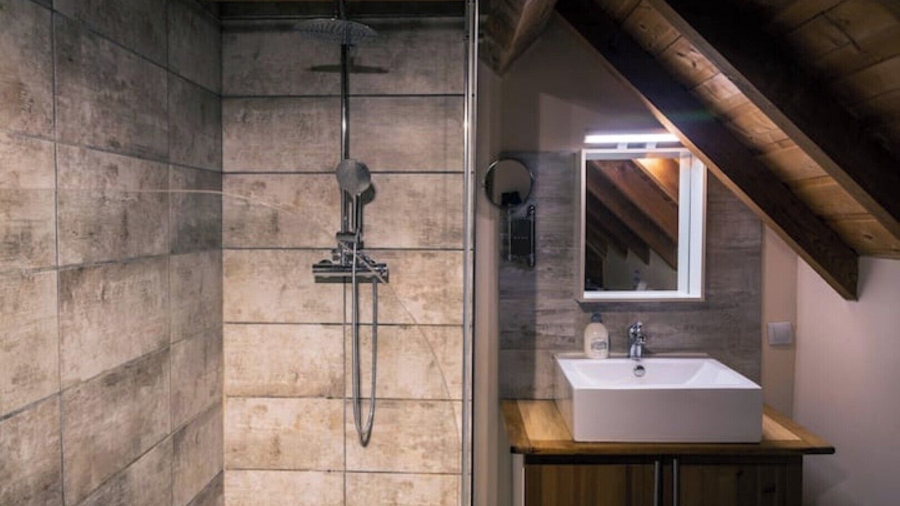 Photo of Bathroom in Izaux