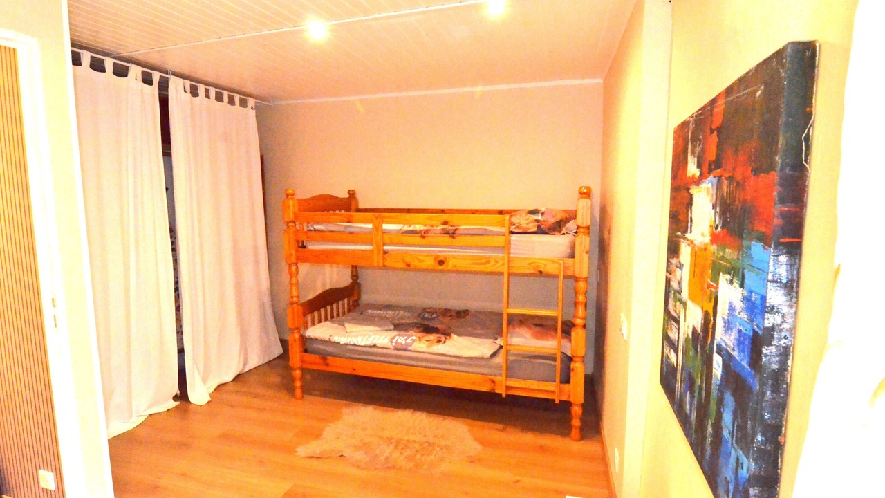 Photo of Bedroom in Campan