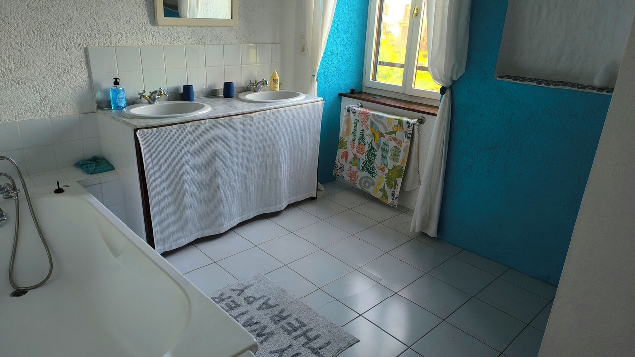 Photo of Bathroom in Castex