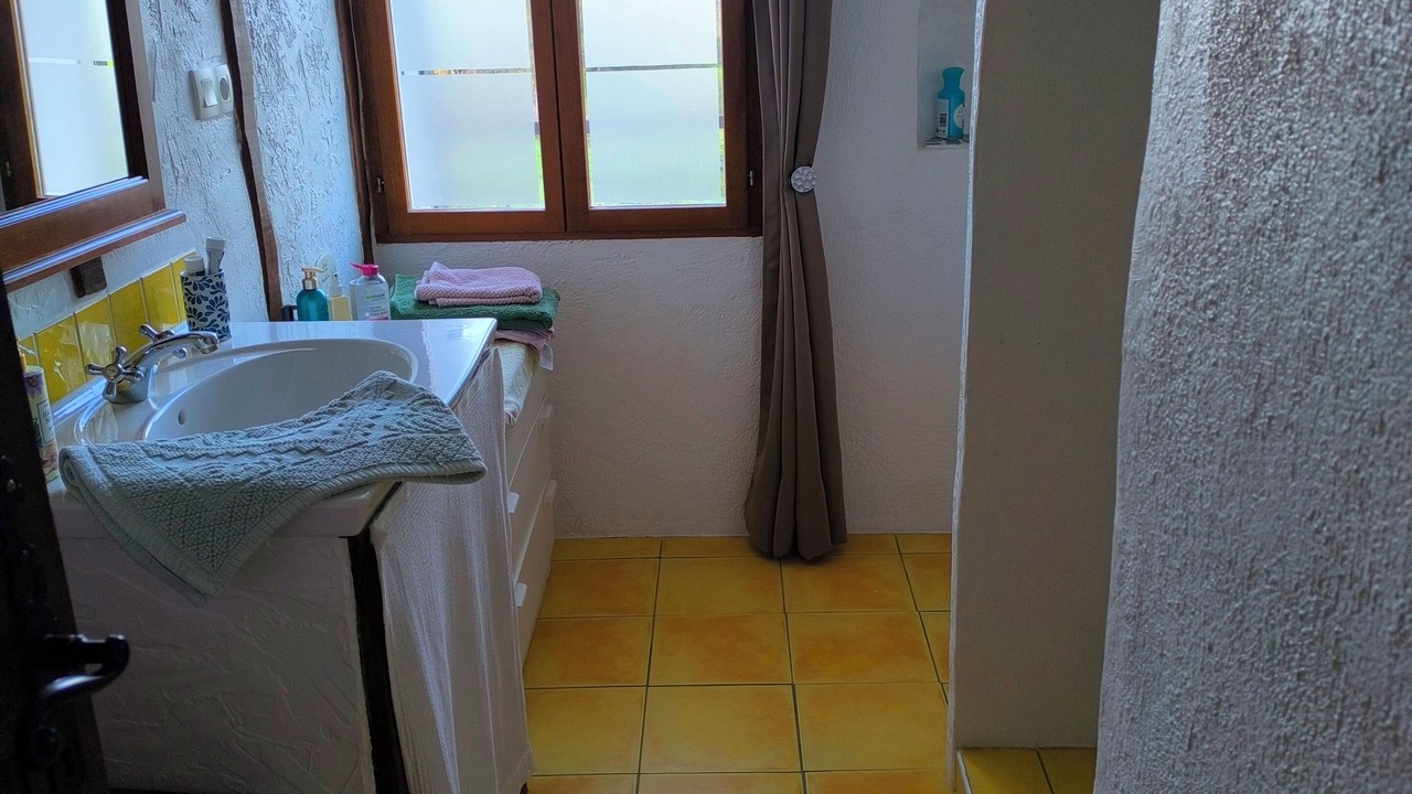 Photo of Bathroom in Castex