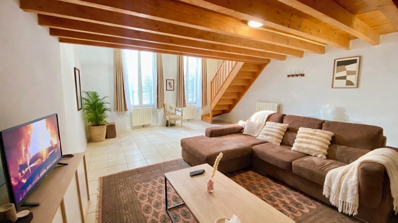 Photo of Livingroom in Faubourg