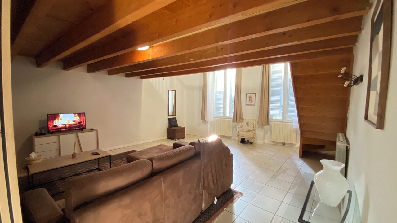 Photo of Livingroom in Faubourg