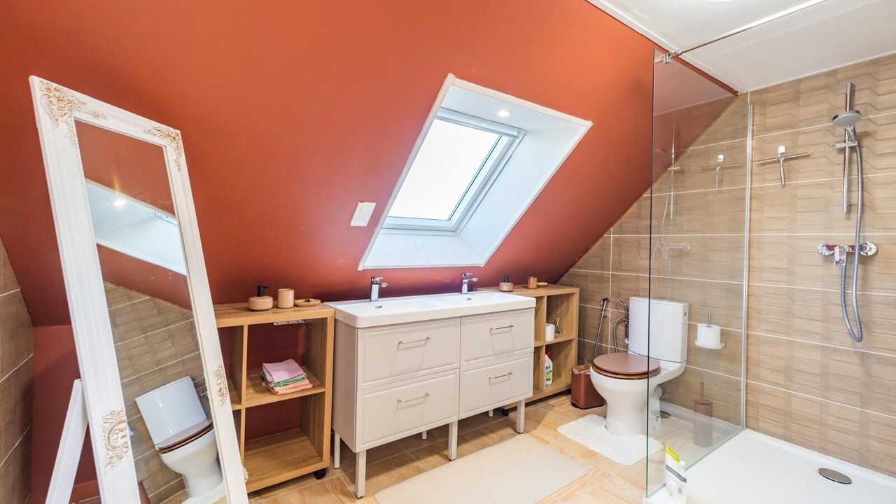 Photo of Bathroom in Begard