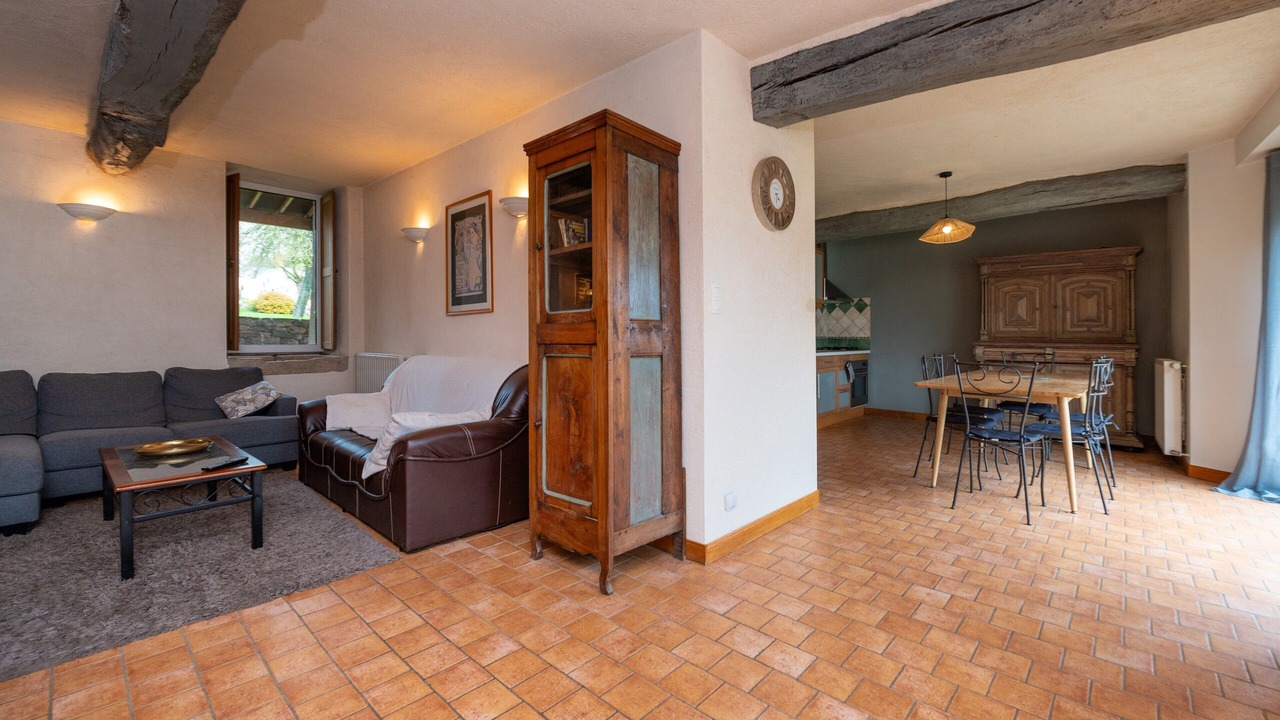 Photo of Livingroom in La Croix-Hellean