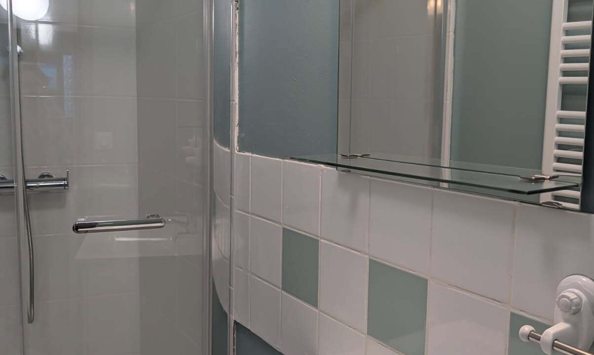Photo of Bathroom in Saint-Lormel
