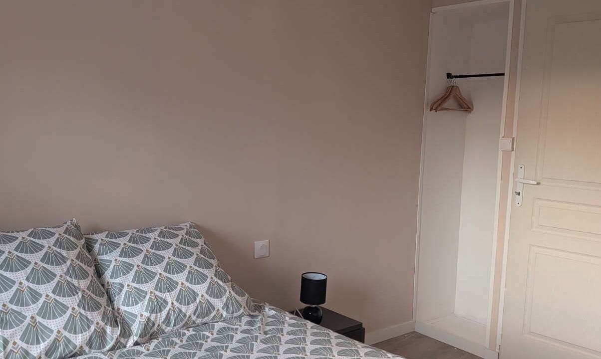Photo of Bedroom in Saint-Lormel
