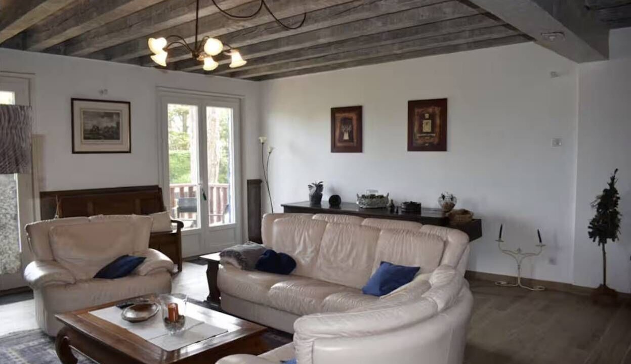 Photo of Livingroom in Sables-d'Or-les-Pins