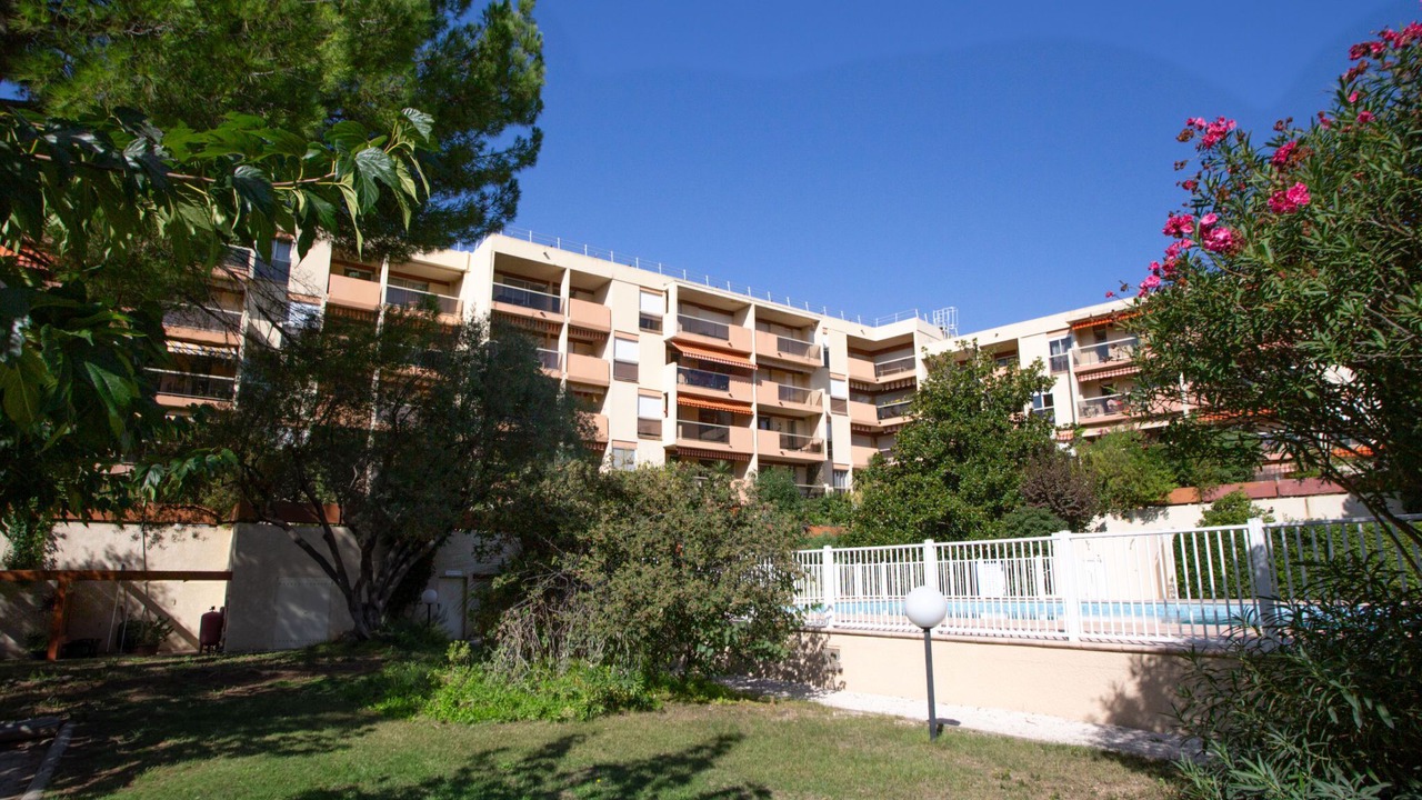 Photo of Outdoor in Hyeres City Centre