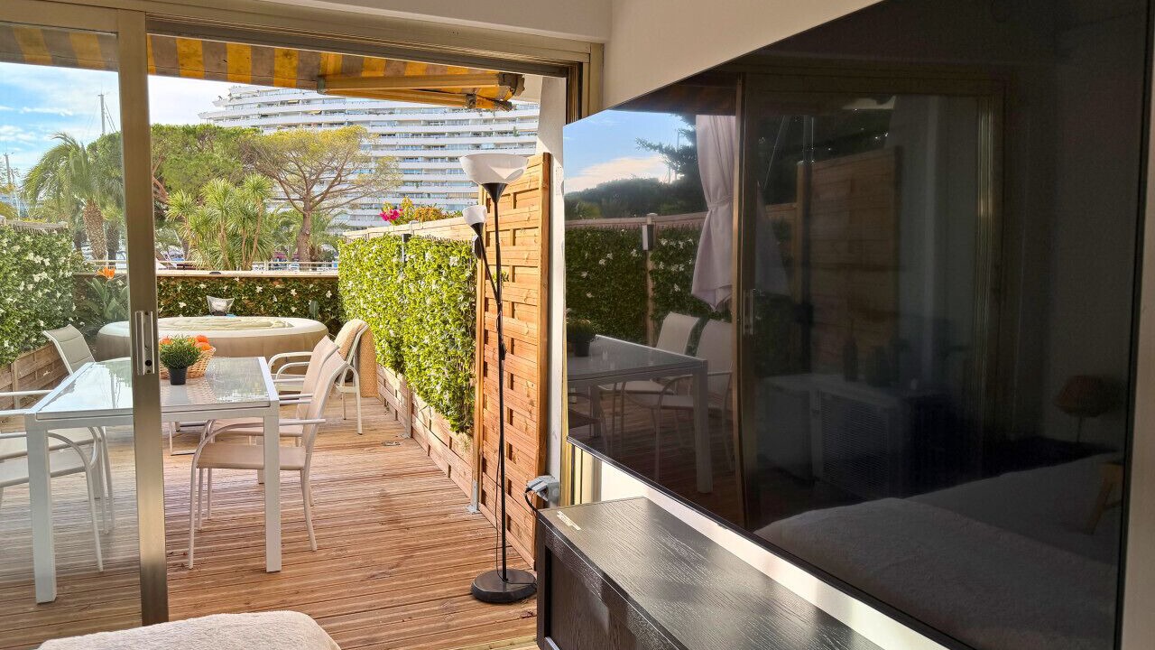Photo of Outdoor in Villeneuve Loubet Beach