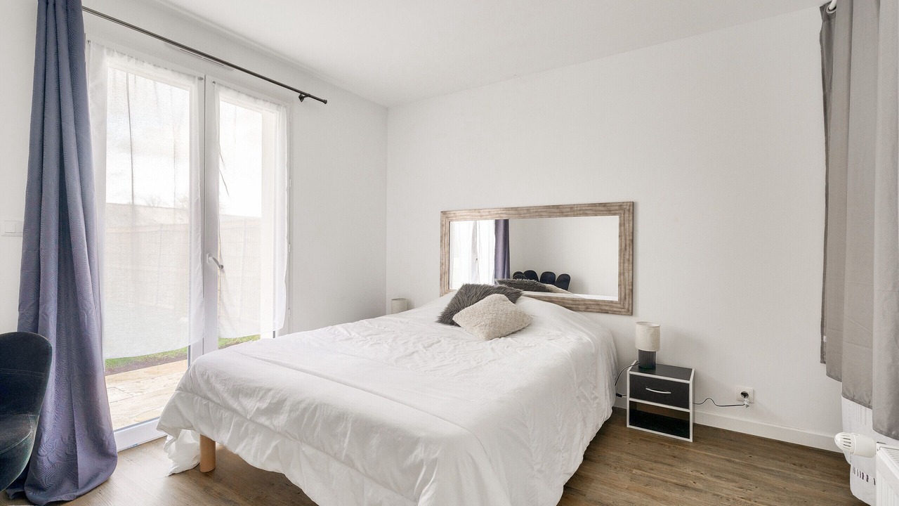 Photo of Bedroom in Beaussais-sur-Mer